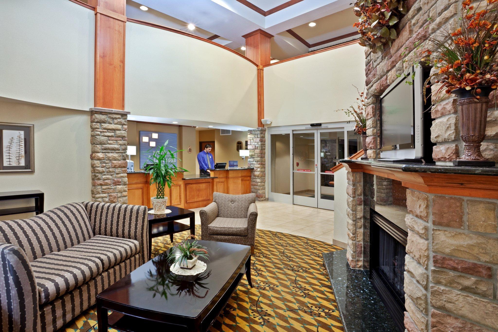 Holiday Inn Express & Suites Nampa - Idaho Center By Ihg Dış mekan fotoğraf