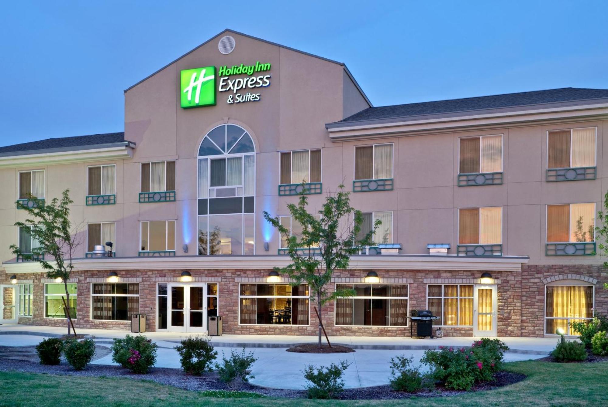 Holiday Inn Express & Suites Nampa - Idaho Center By Ihg Dış mekan fotoğraf